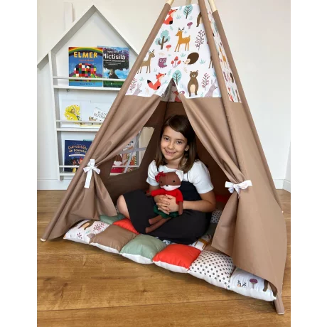 Cort de joaca teepee + saltea animals